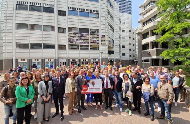 Aanbieding petitie
