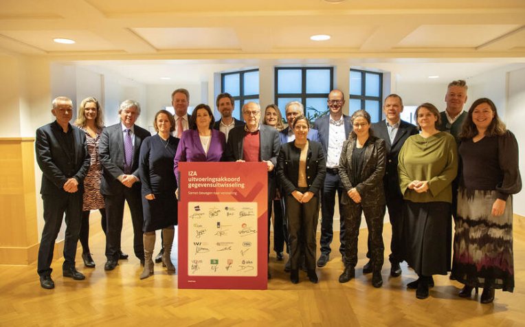 ondertekening iza gegevensuitwisseling