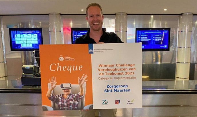 Jarno Visser met prijs verpleeghuischallenge 2021