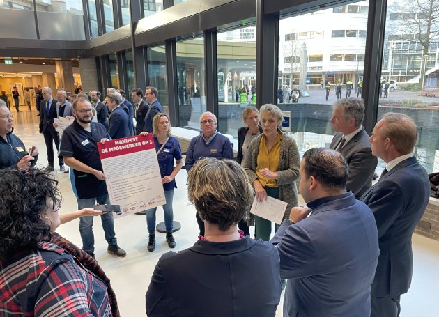 manifest medewerker op één 2