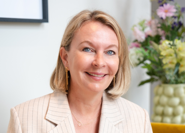 Annemieke Bambach
